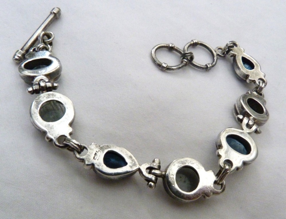 LARGE OVAL FACETED BLUE TOPAZ MELON CARVED QUARTZ STERLING SILVER BRACELET
