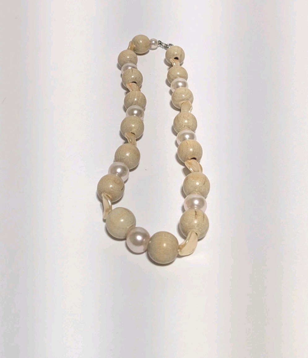 Vintage Wood Bead, Shell & Imitation Pearl Necklace. Light Colors 14″. BOHO