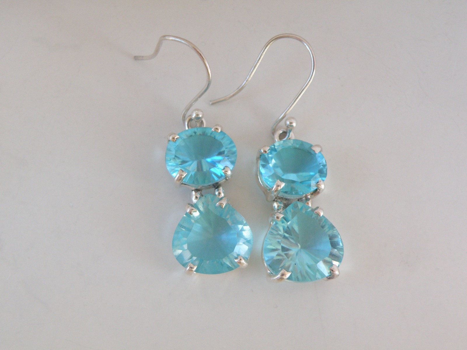 Vintage Sterling Silver 925 Heated Paraiba Blue Apatite Drop Dangle Earrings