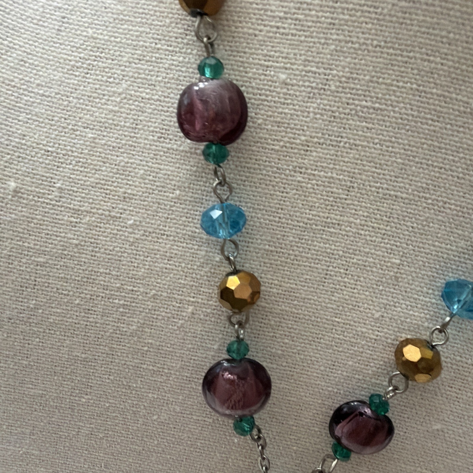 Beautiful Silver-tone Purple & Blue Swirl Glass Pendent Necklace