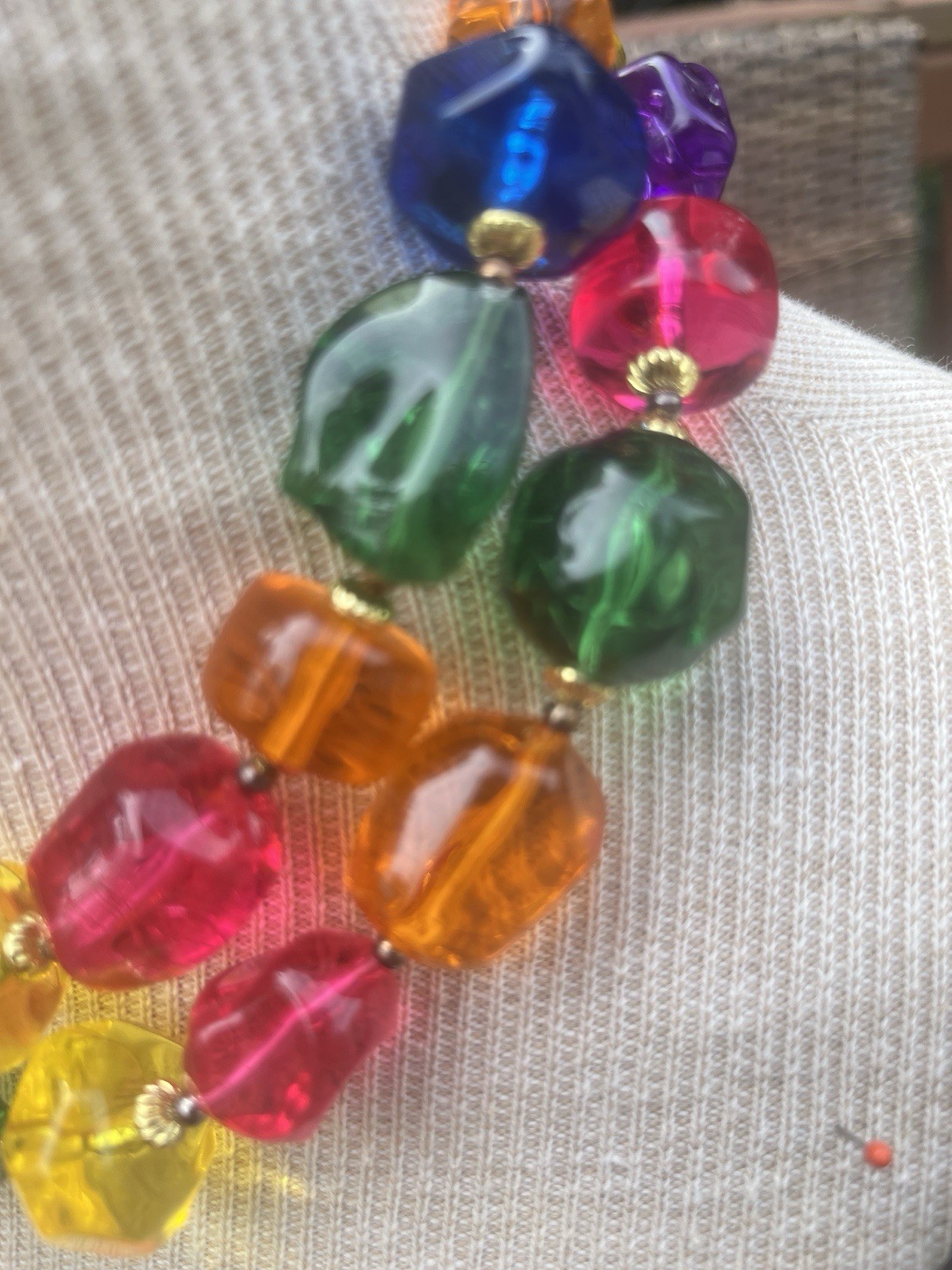 Vtg 1980’s Chunky Tacoa Graduated Lucite or Acrylic Colorful Beaded Necklace