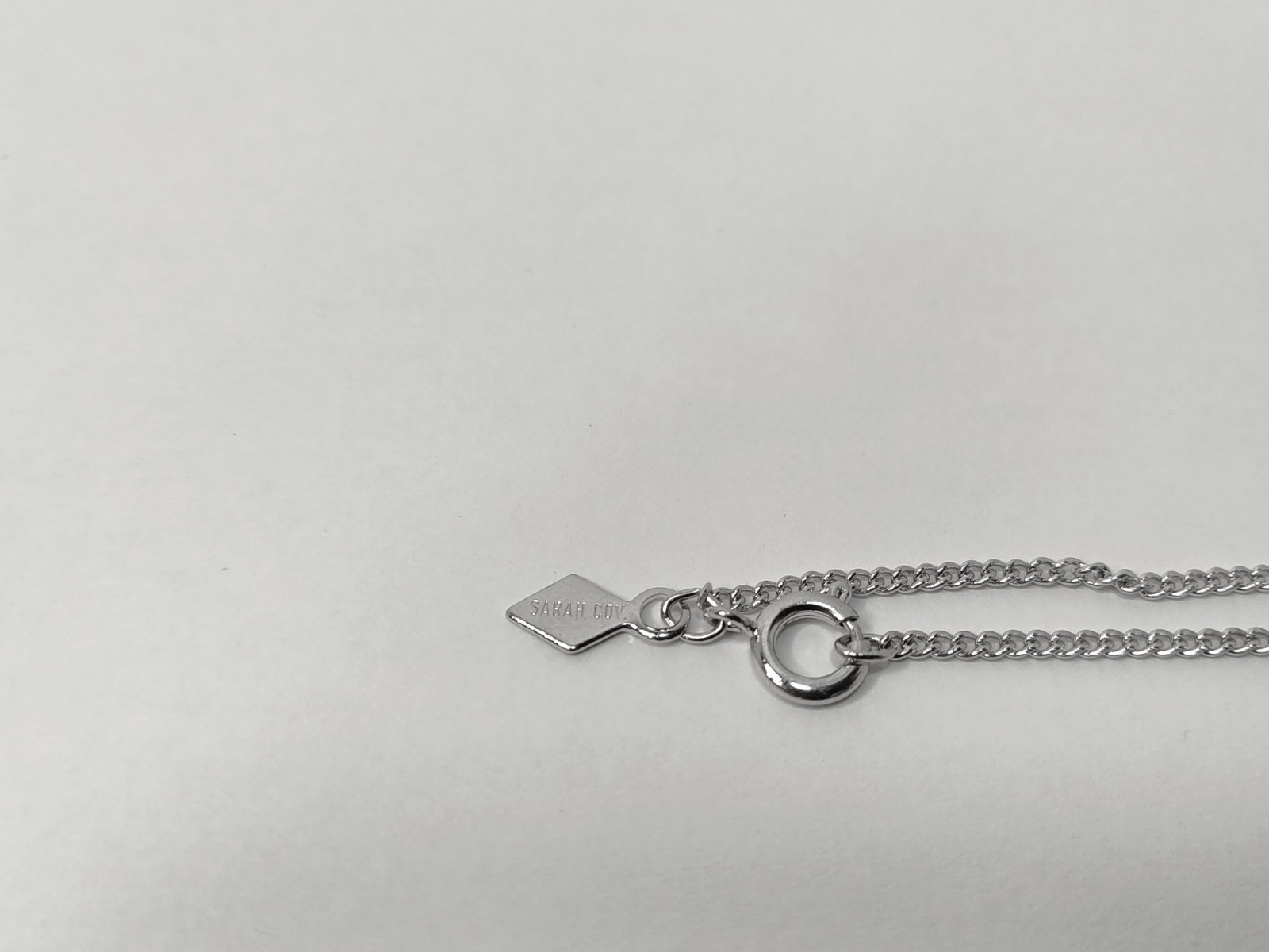 RARE Vintage signed SARAH COVENTRY Diamond Cut Heart Silvertone Pendant Necklace