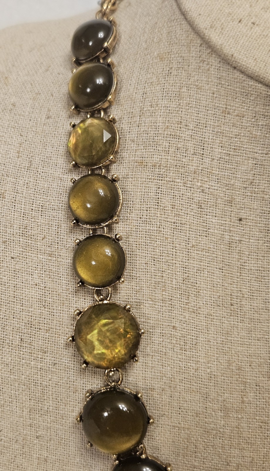 MONET NECKLACE 18″ ADJUSTABLE TOGGLE CLOSURE GOLDTONE