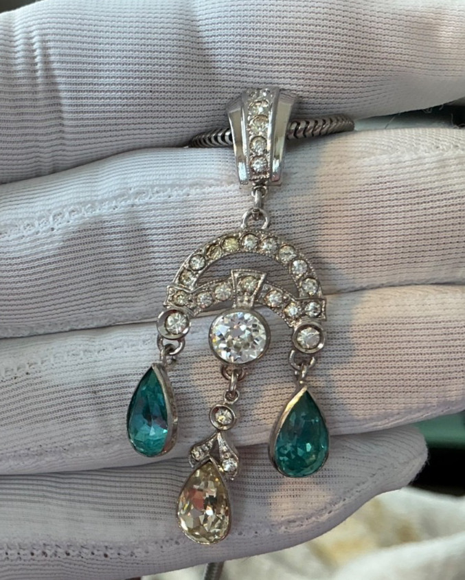 GORGEOUS Edwardian Sterling Silver Blue Crystal Pendant Drop Necklace 16″ Long