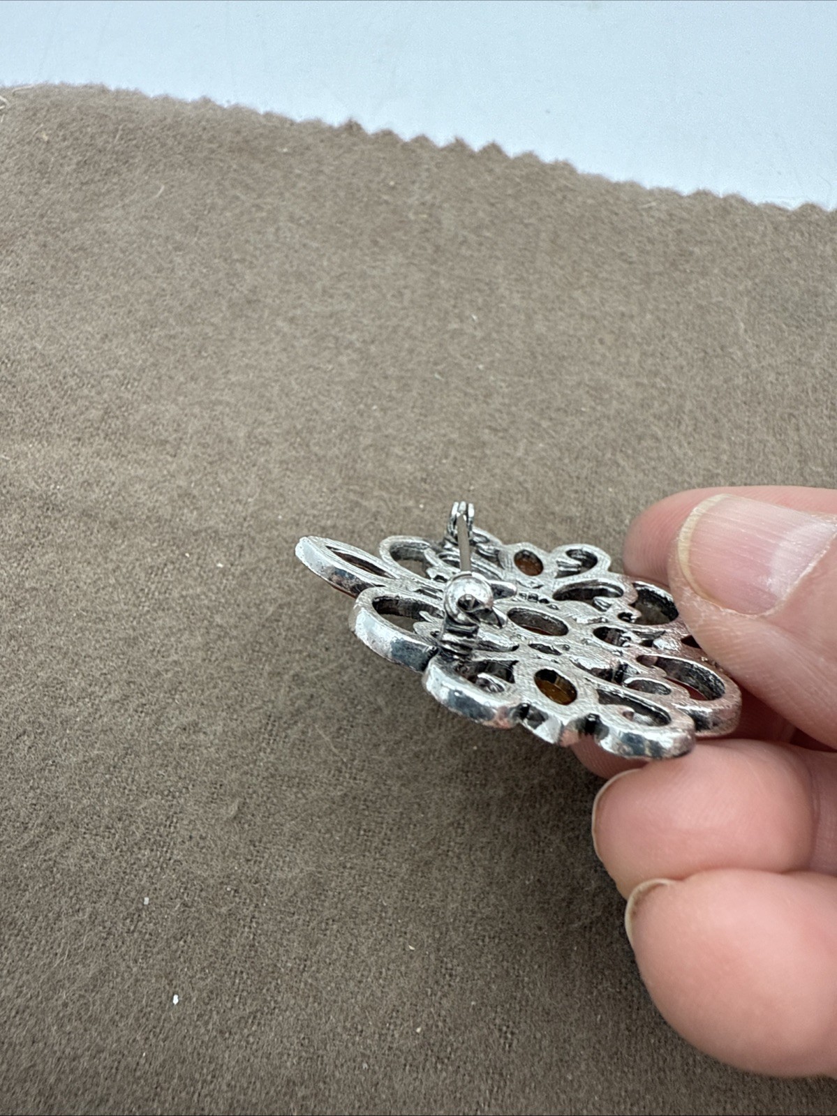 Vintage Silver Tone Style Brooch with Acrylic Crystal Accents