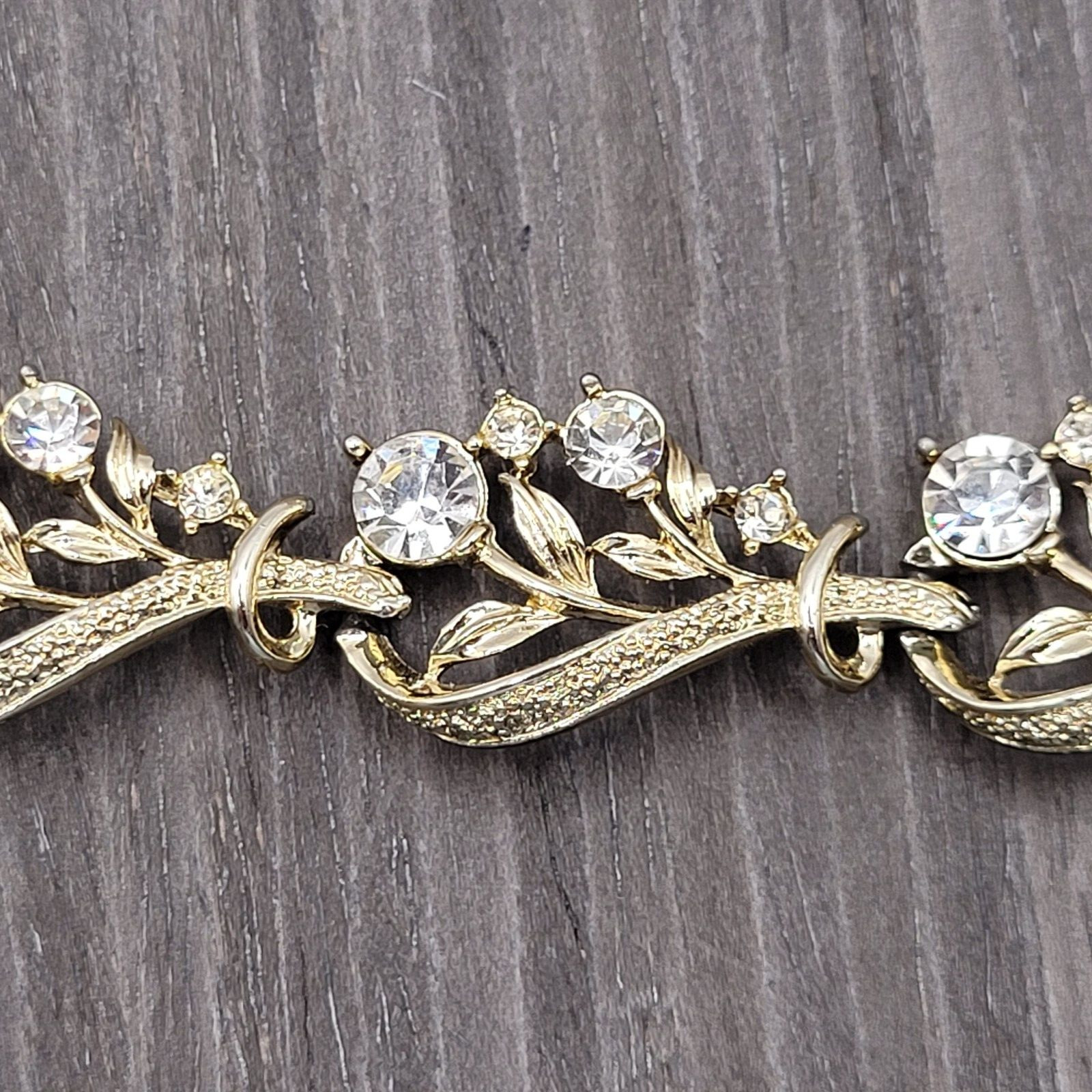 CORO 1960s Clear Rhinestone Bracelet Flower Theme Missing One Small Stone 7 Inch