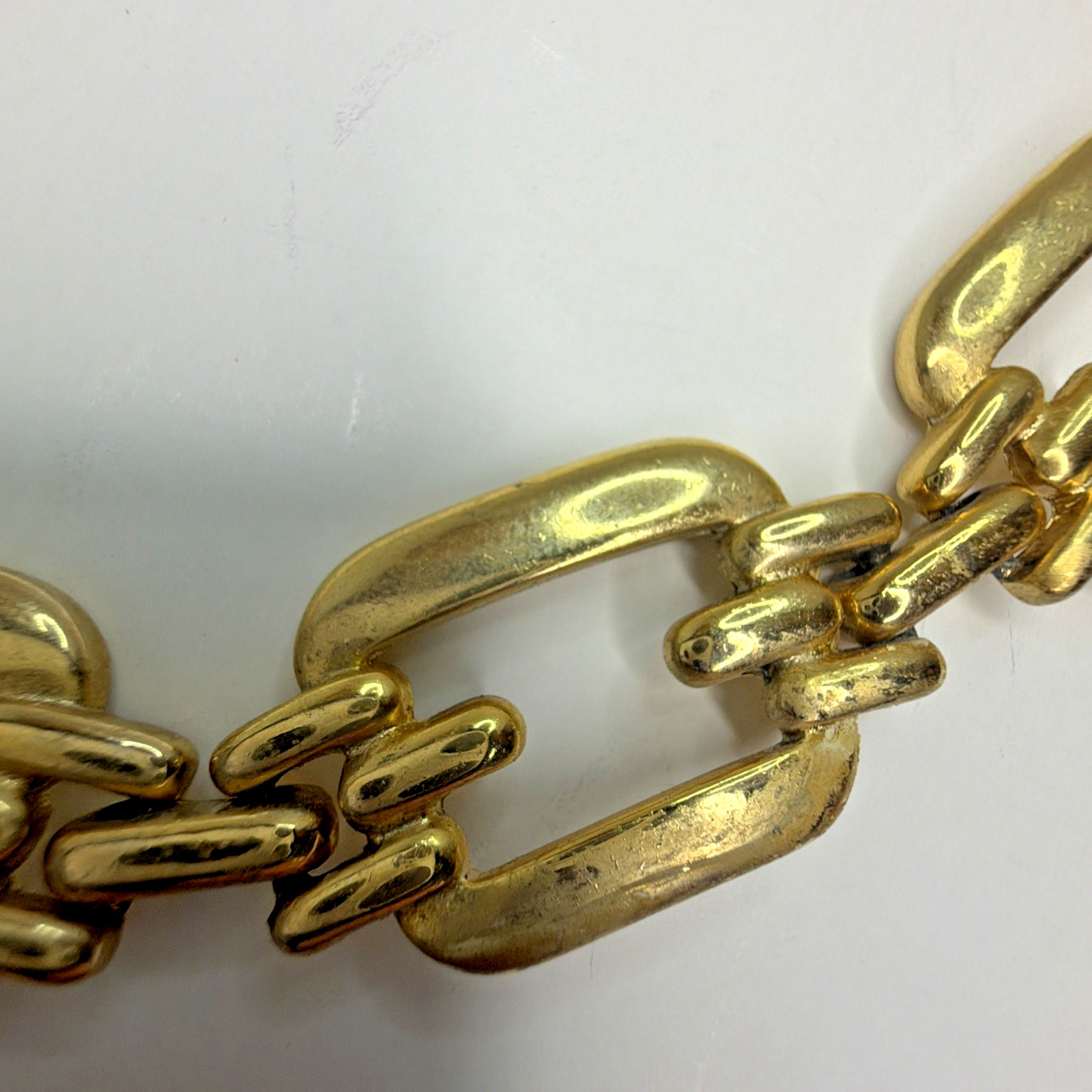 Vintage Avon Gold Tone Link Necklace 19” 3/4” Wide Statement Chain Signed