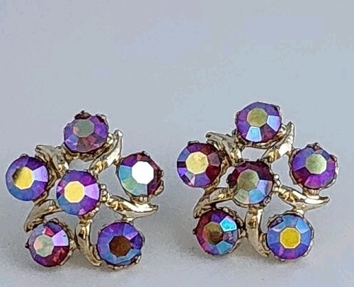 AURORA BOREALIS PURPLE BLUE PINK HUES FLOWER CLIP-ON EARRINGS-1.25″ DIAMETER