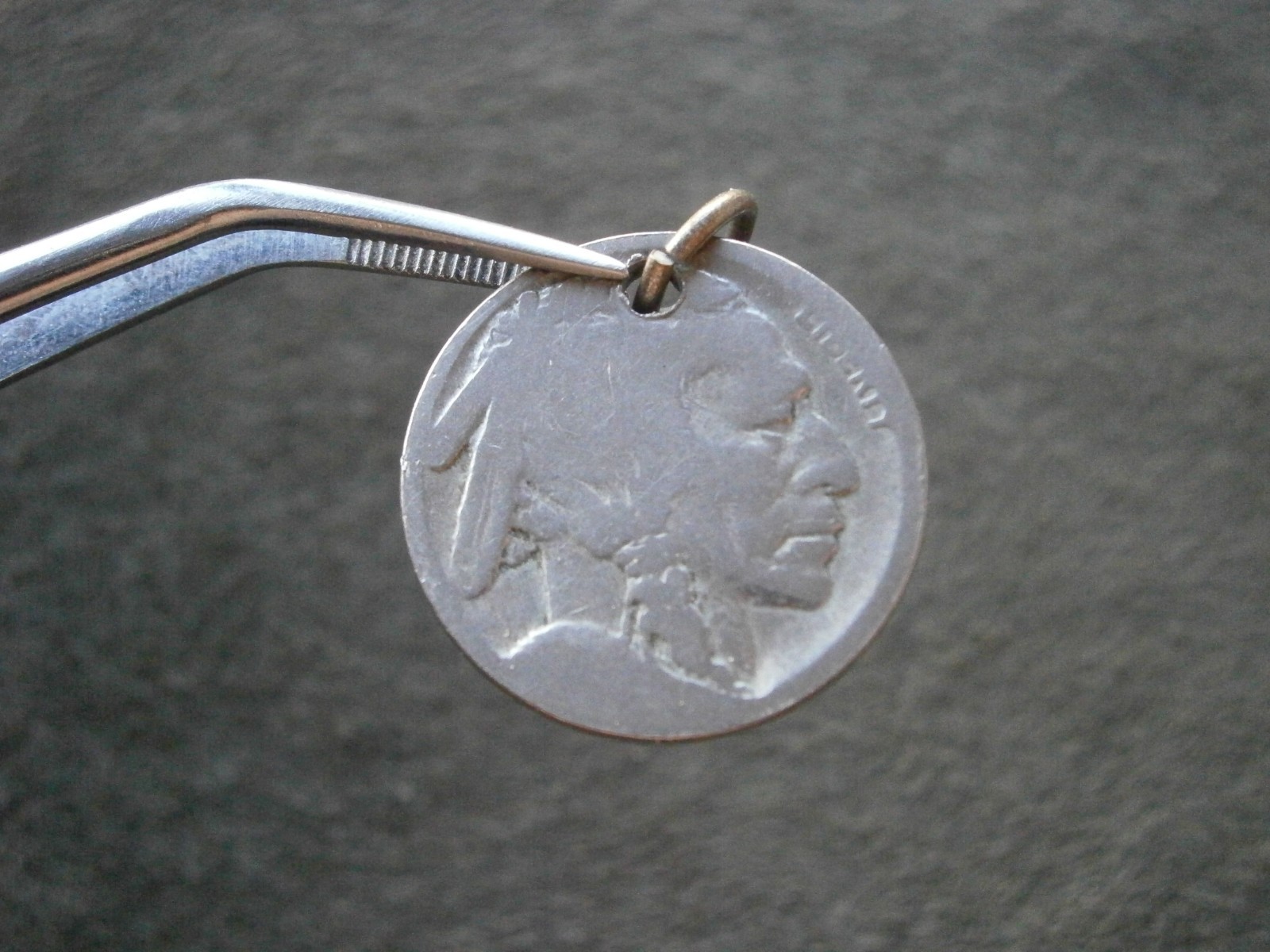 Indian Head Buffalo Nickel US 5 Cents Coin Vintage Bracelet Charm ~Rubbed~ 4.8g
