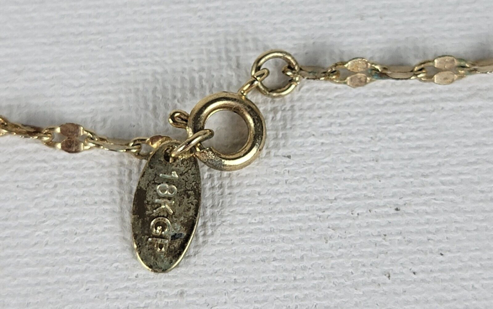 Vintage 18K Gold Plated Circle Charm Station Necklace 16″ Spring Ring Clasp