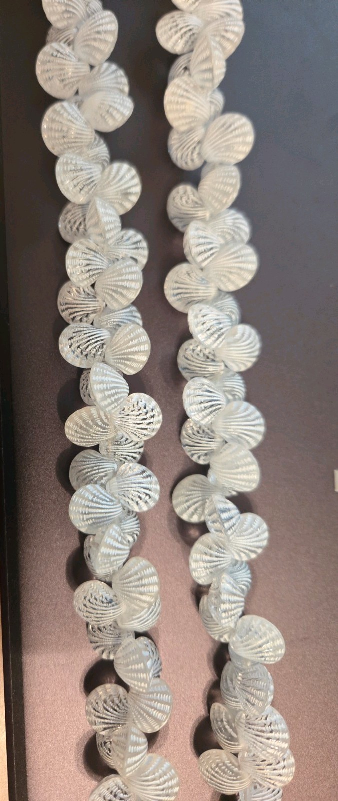 Vintage Modernist Genuine Lucite Coquilles Shell Necklace