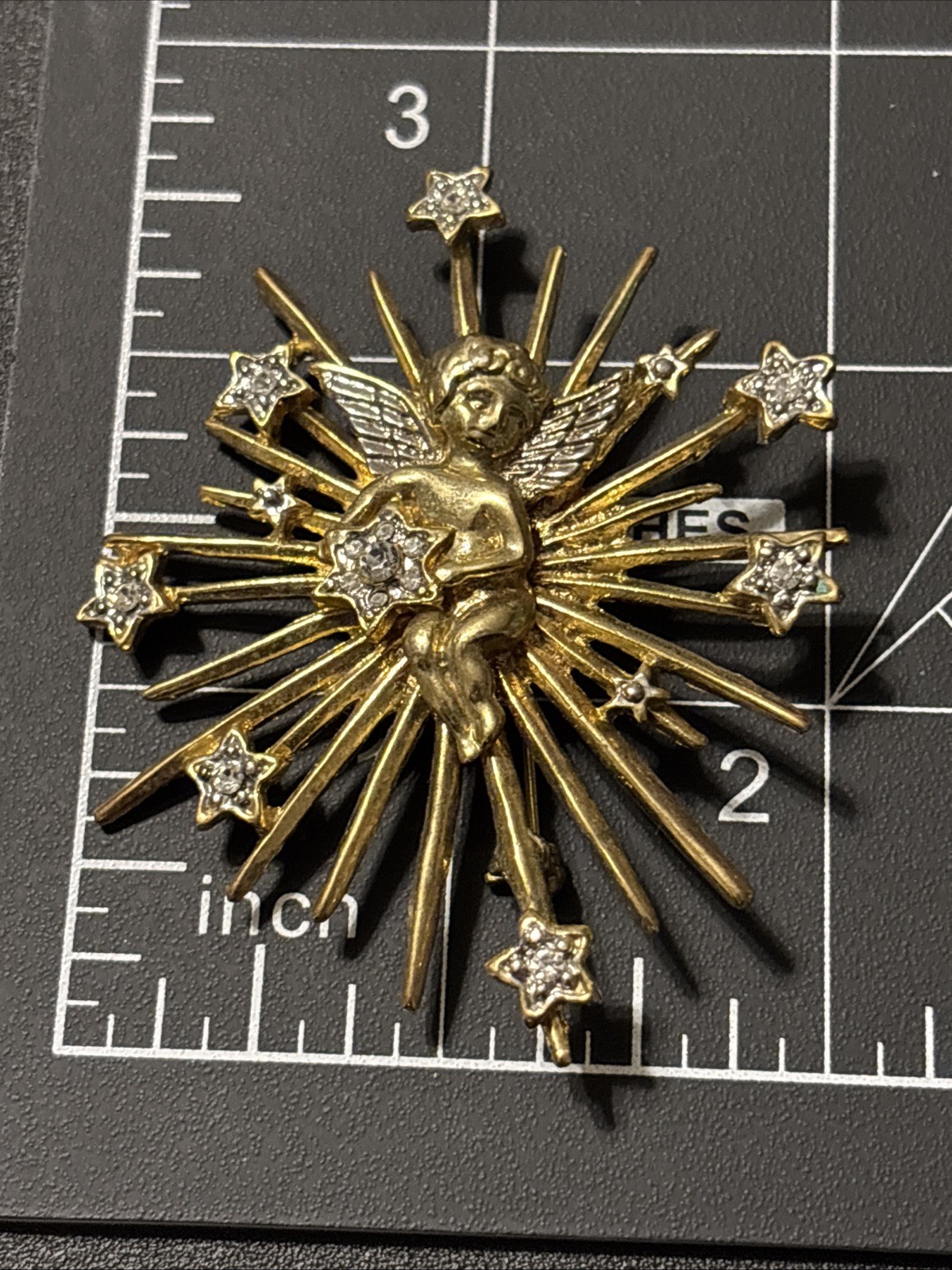 Large Starburst Angel Cherub Brooch