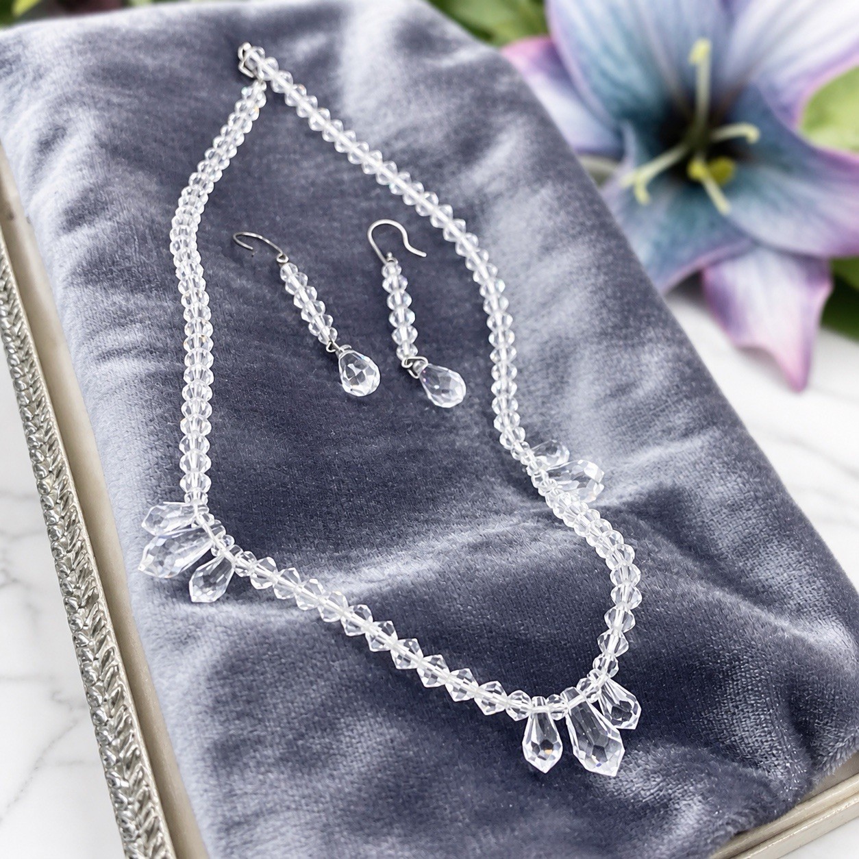 Elegant Clear Glass Faceted Crystal Teardrop Necklace & Earrings Set