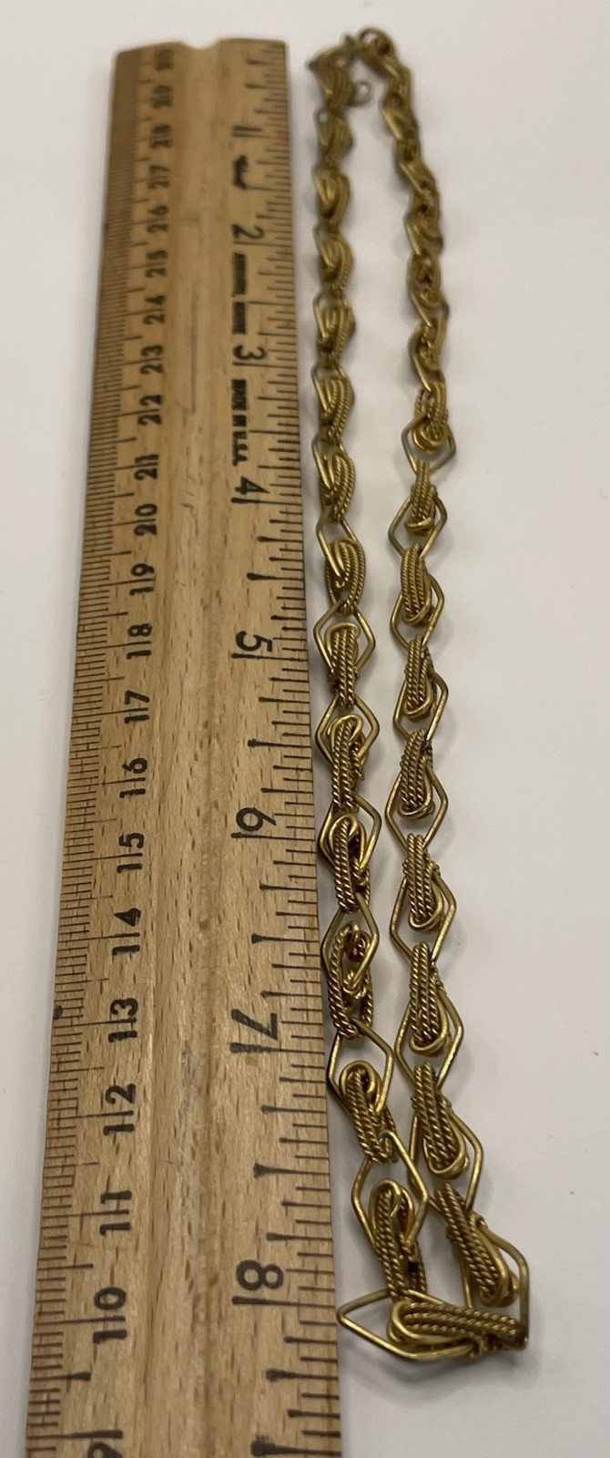 Vintage Gold Tone Choker Necklace 16” Geometric Rope Link