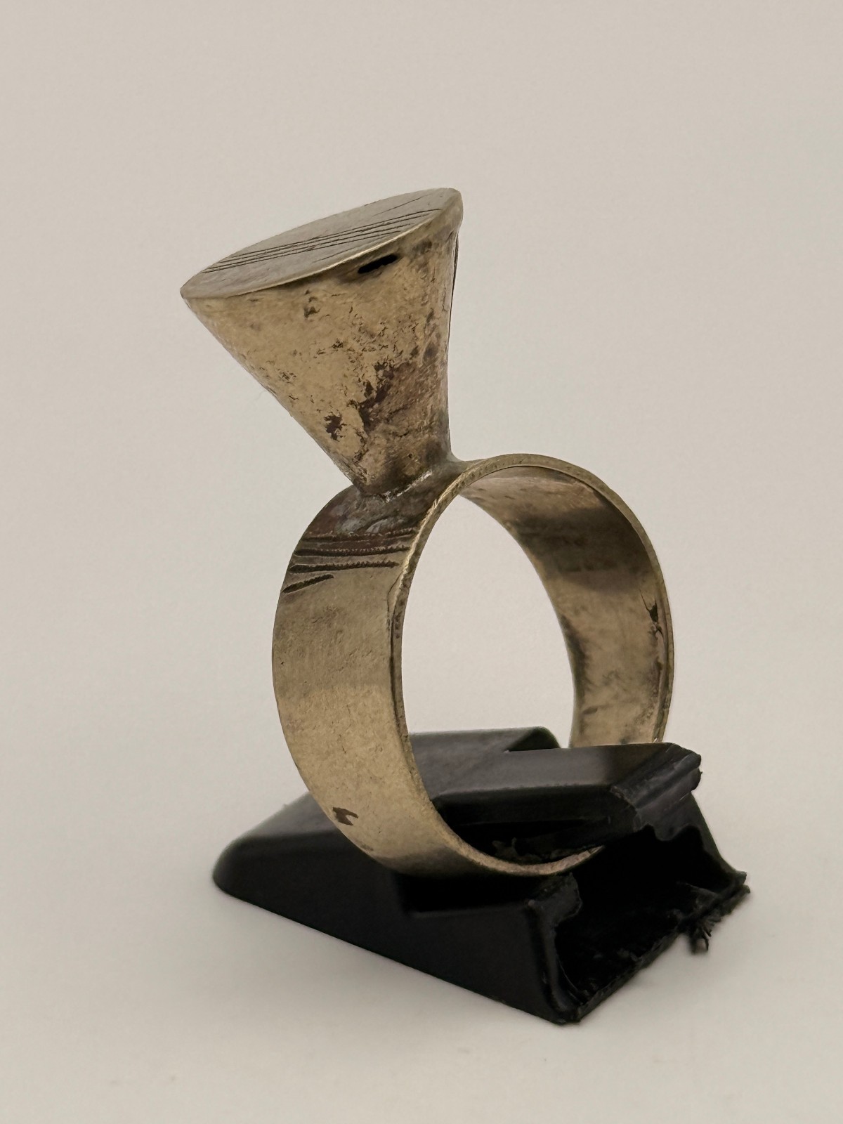 Rare Amazigh Berber Handmade Antique Ring – Authentic Moroccan Tuareg Jewelry!