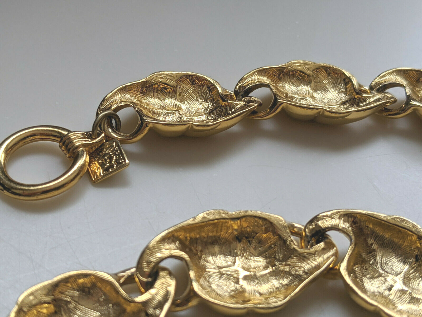 Anne Klein Chunky Gold Tone 17.5″ Necklace w Toggle Closure