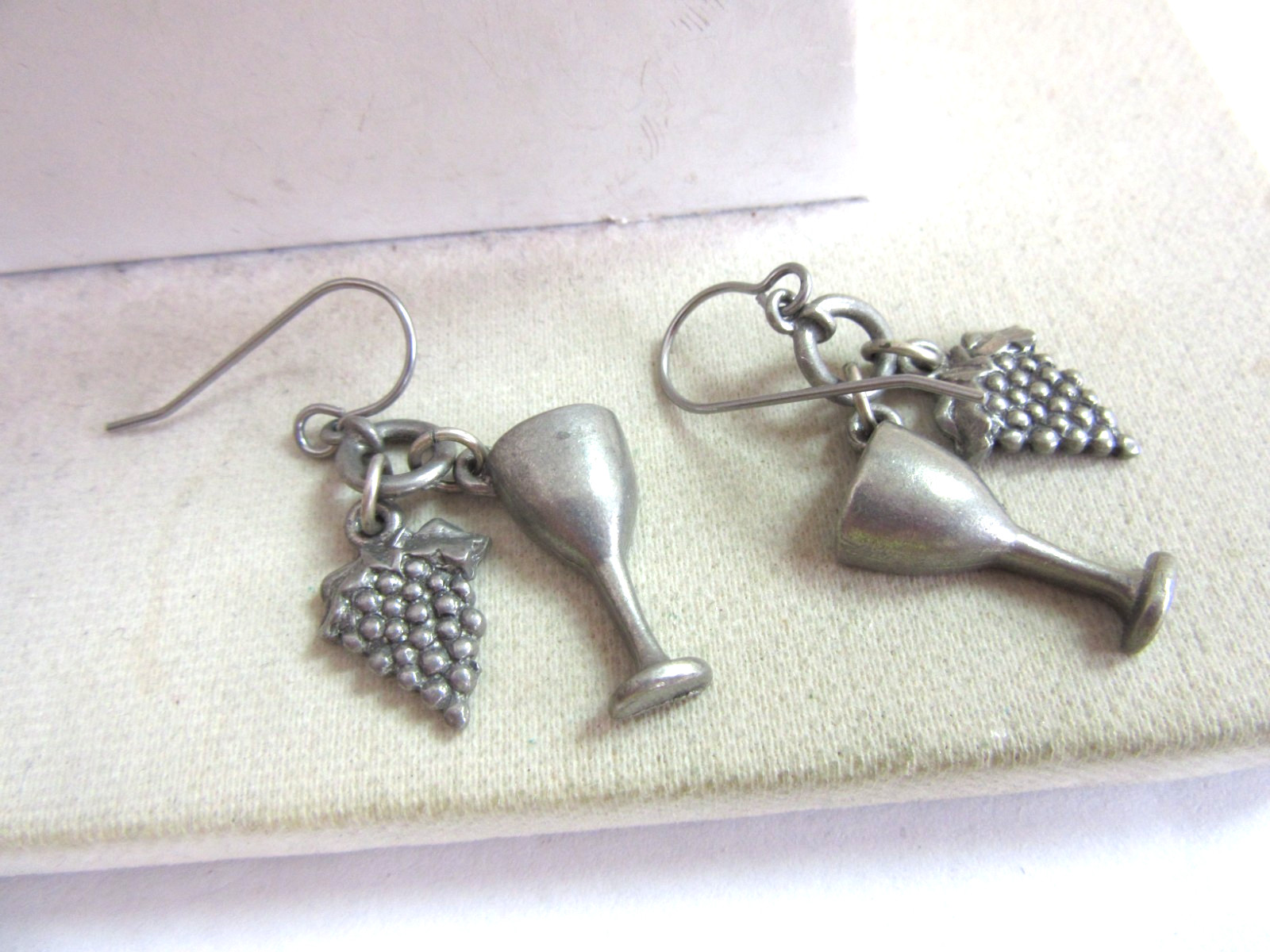 Vintage Jim Clift grapes and wine glass pewter charms pierced earrings