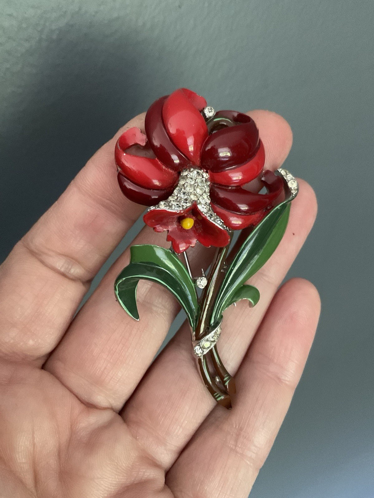 Trifari ‘Alfred Philippe’ Pave and Enamel Red Daffodil Flower Pin Fur Clip