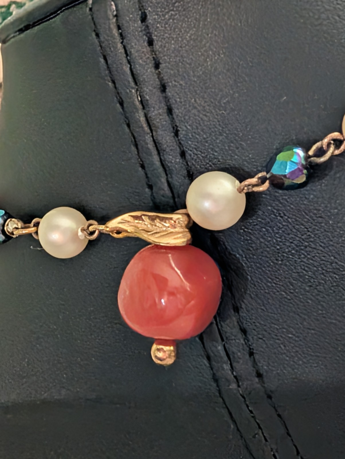 Vintage Carnelian & Pearl Glass Bead Necklace – Schiaparelli Auction Estate