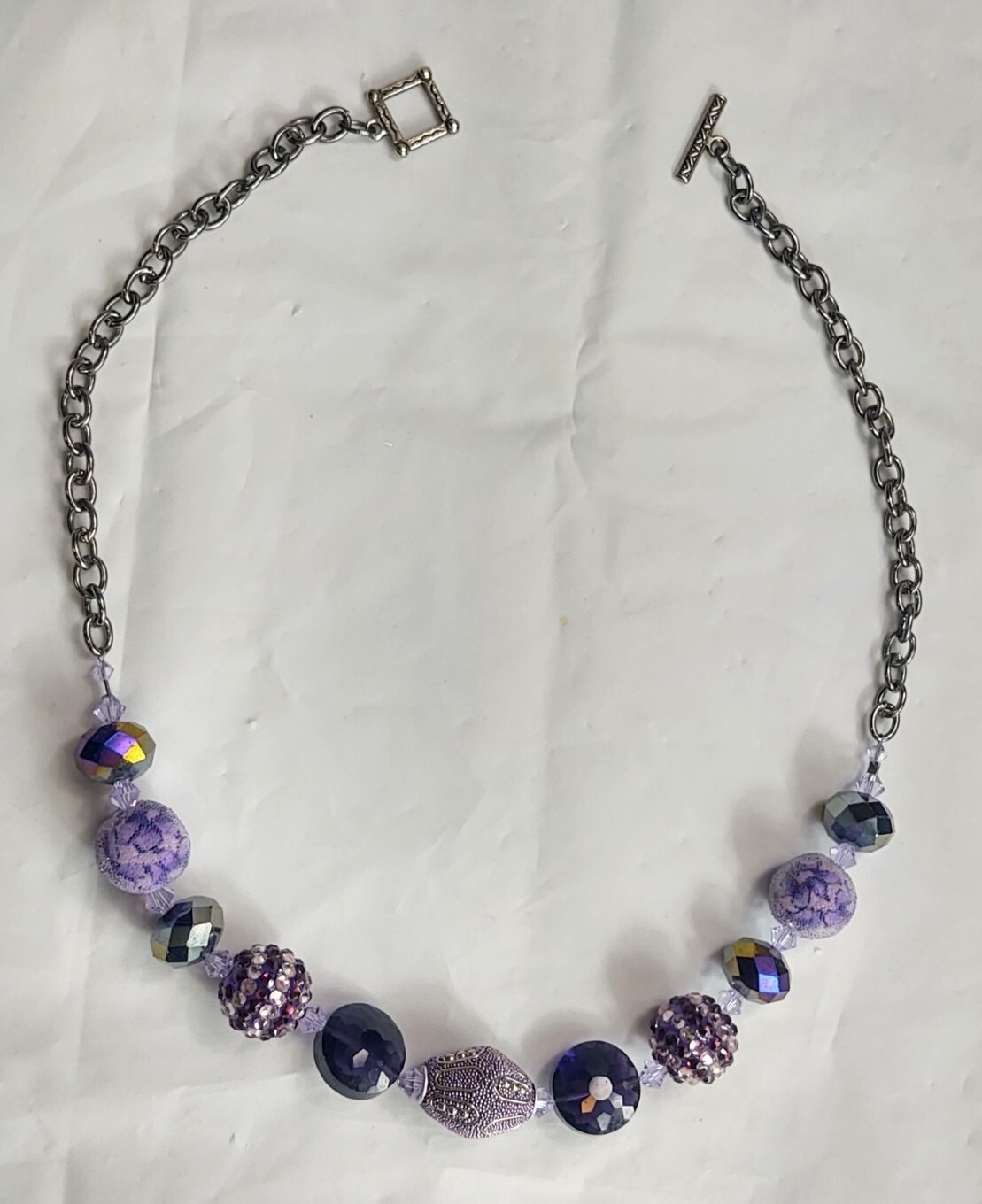 Vintage Beaded Necklace Silver Tone Purple Beads Crystals Toggle Closure Jewelry