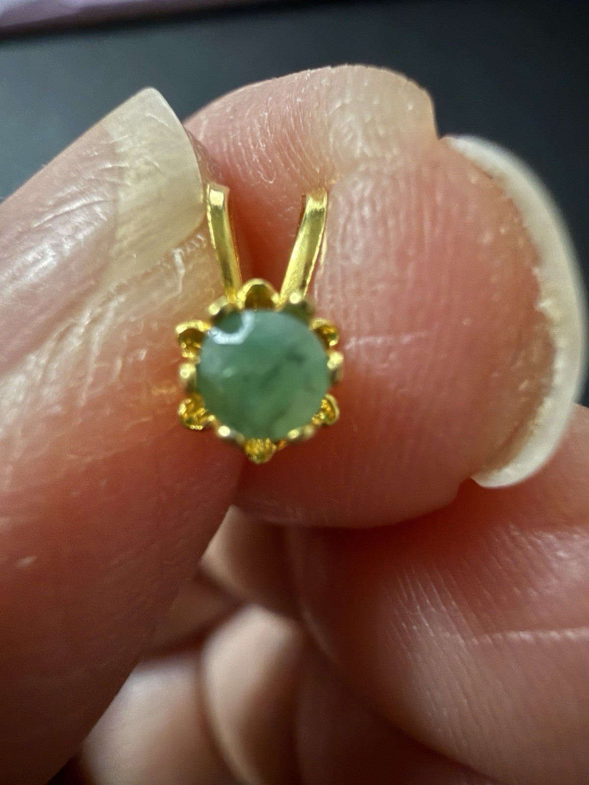 Vtg Dainty Birthstone Gold Plated May Emerald-Look Pendant w/ Prong Setting