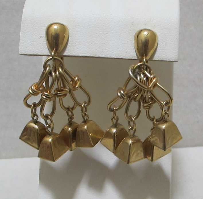 Fun! Four Articulated Dangling Cow Bells Vtg Gold Tone Clip Earrings 1-7/8”