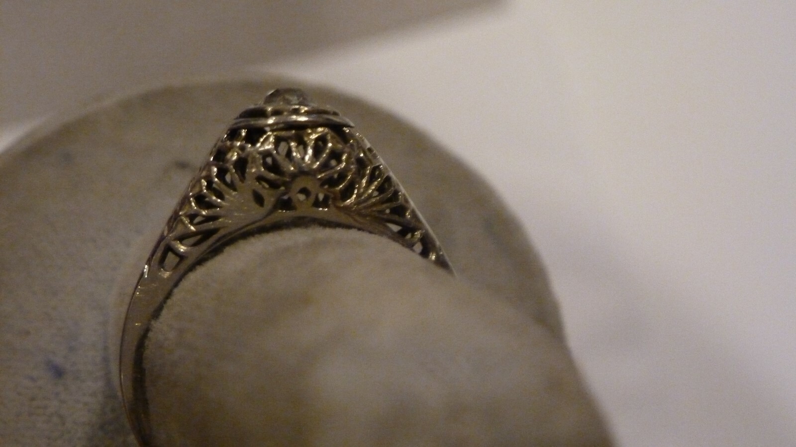 ANTIQUE LADIES 18K WHITE GOLD FILIGREE 50 PT OLD MINE CUT DIAMOND RING SZ 6 3/4