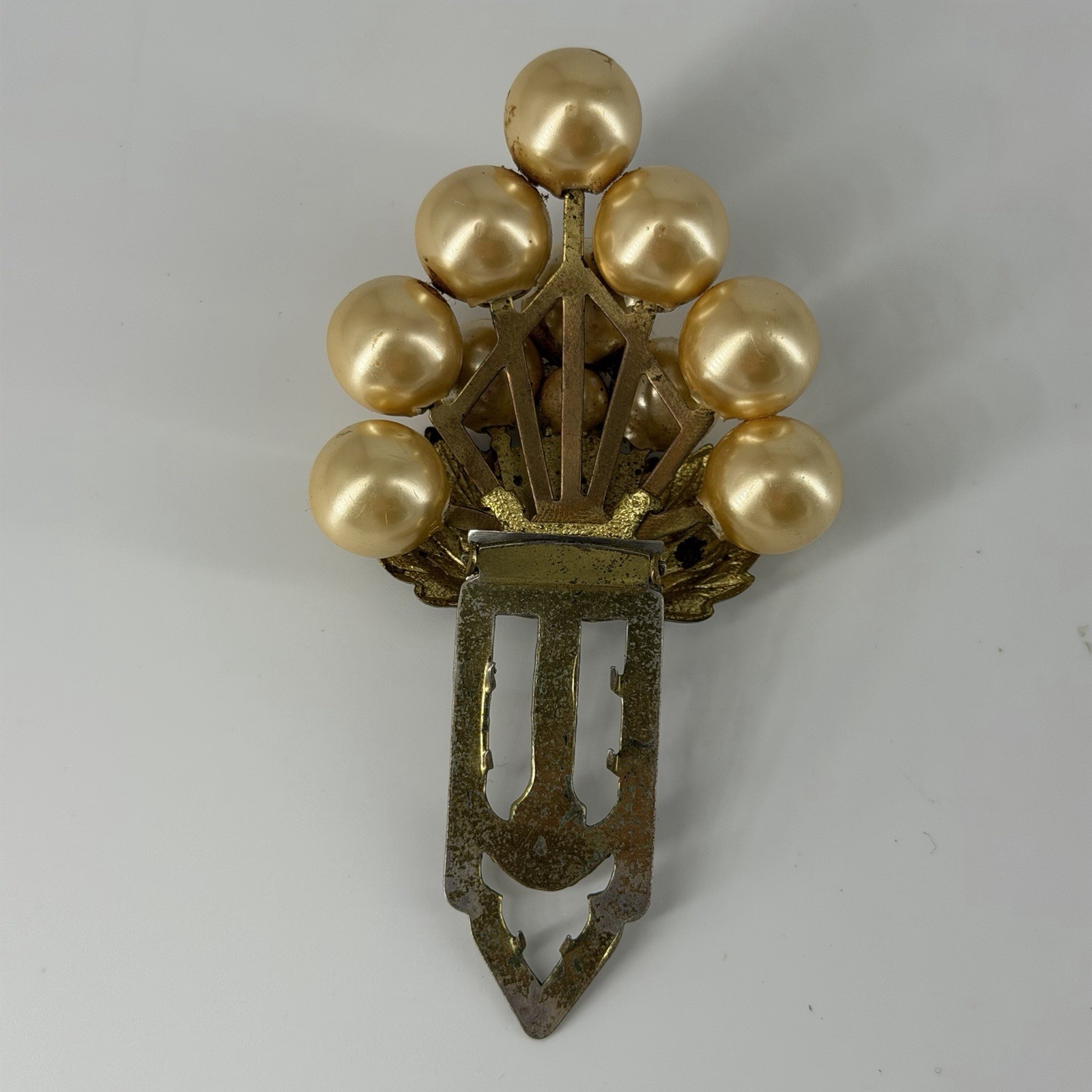 Vintage LARGE 2” Gold Tone Bunch Of Grapes Faux Pearl Antique Fur Clip 1930s