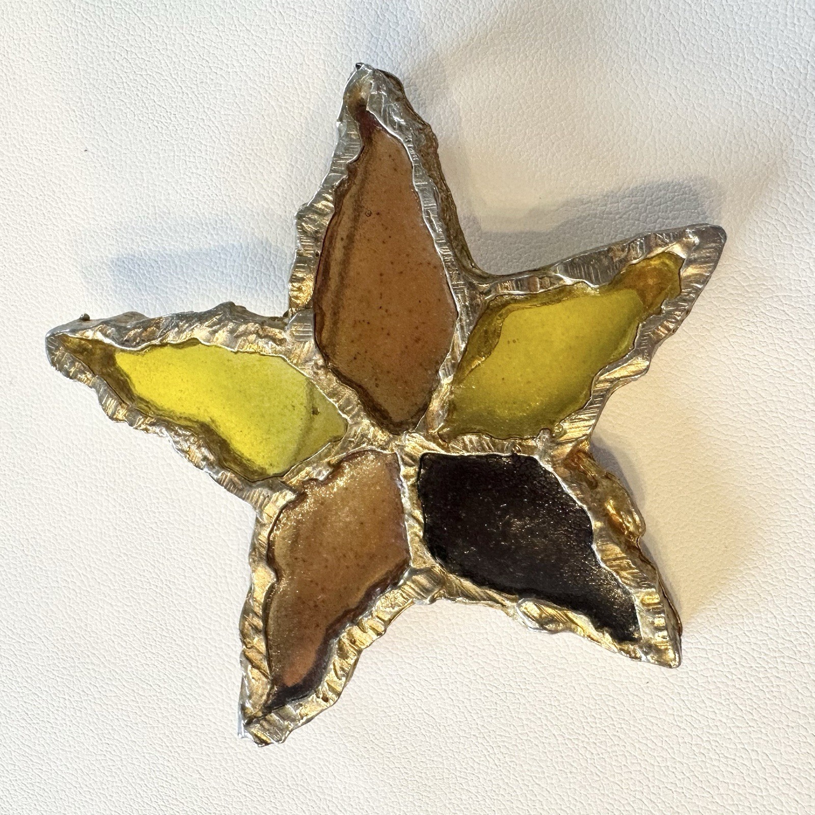 Vintage Lester Joy Star Brutalist Resin Brooch Pin Orange Yellow Gold-Tone