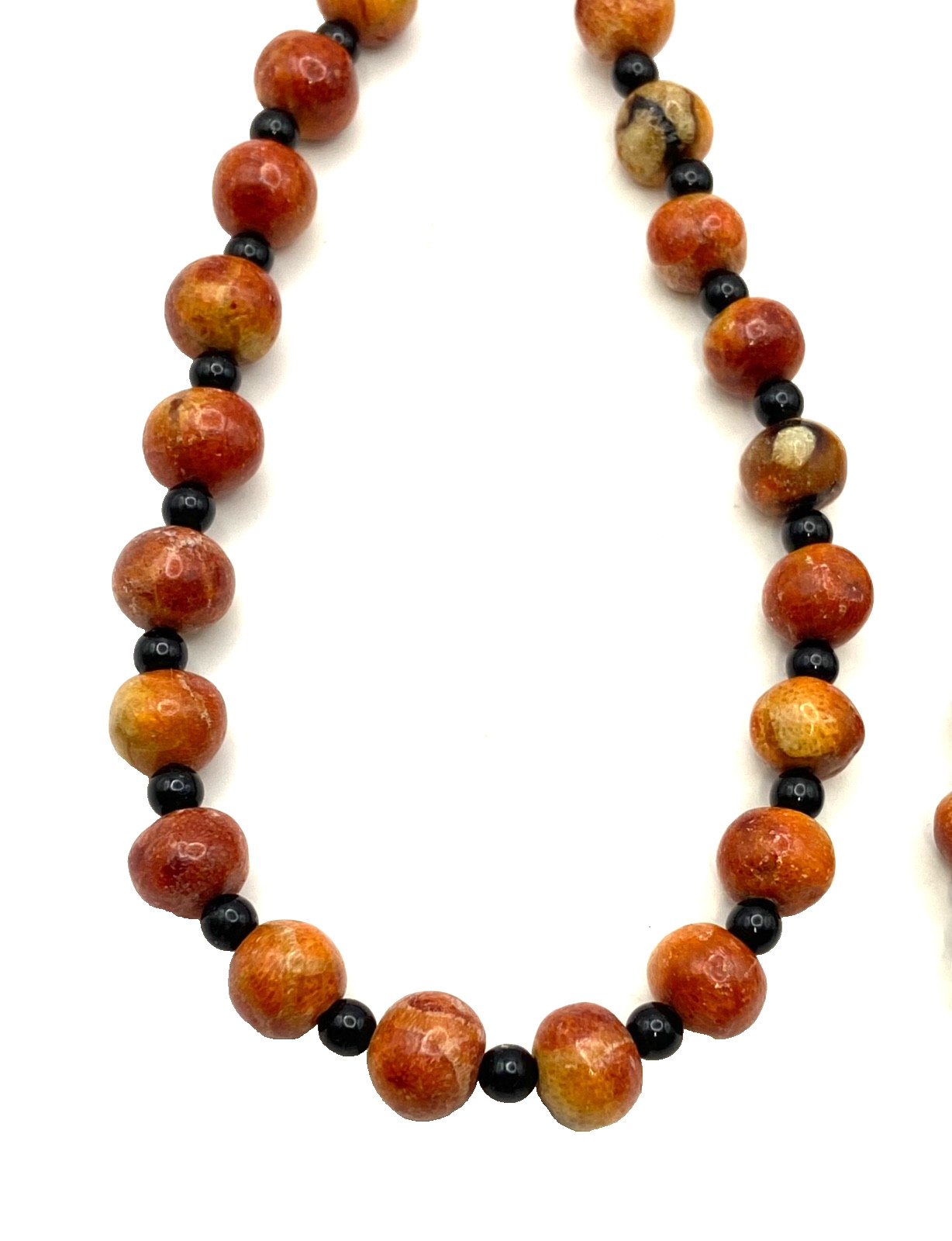 Vintage Apple Sponge Coral Red/Orange Beaded Necklace Black Agate? Gold Tone 24″