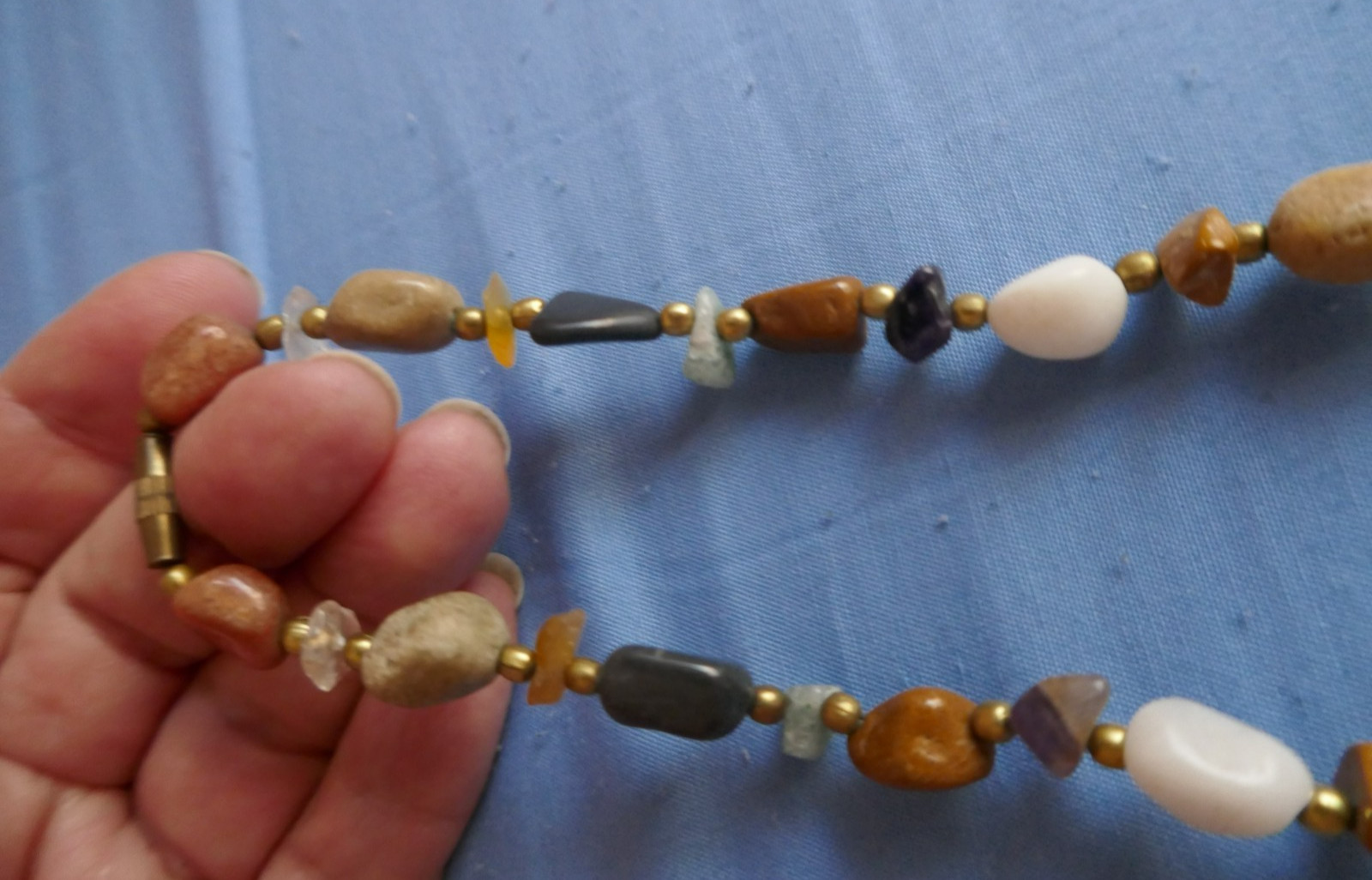 VTG 28″ Earth Tone Beggar Beads Semi Precious Gemstone Necklace w Brass Clasp