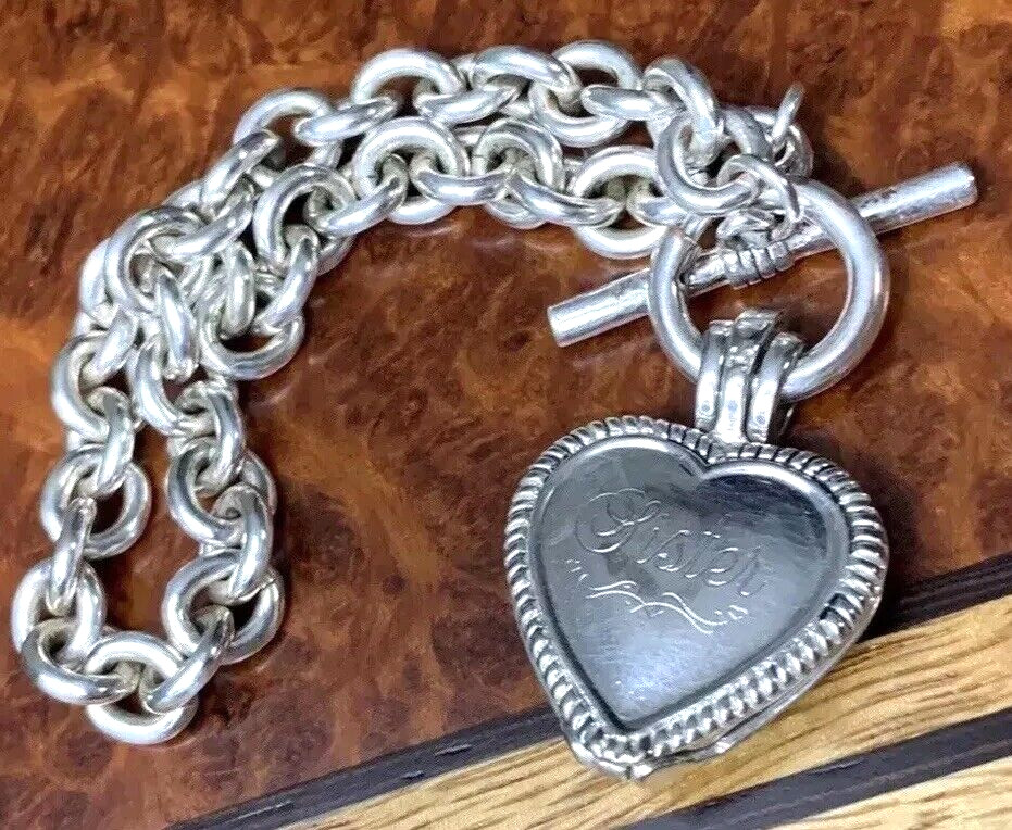Vintage “Sister” JC Silver Plate Green Peridot Birthstone Ladies Heart Bracelet