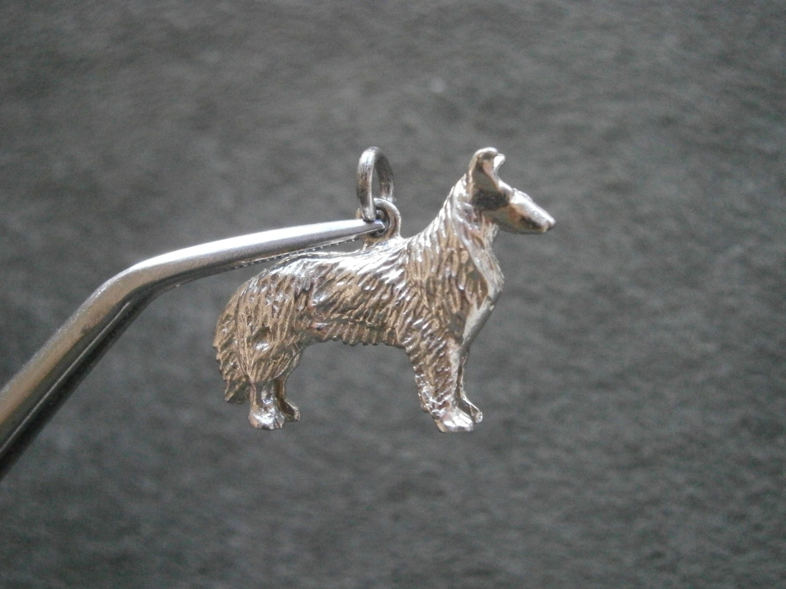 Rough Collie Lassie Dog Vintage Solid Shiny Sterling Silver Bracelet Charm 5.4g
