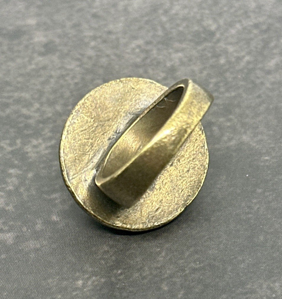 Vintage Matte Silver and Brass Tone Hammered Center Statement Size 7 Ring