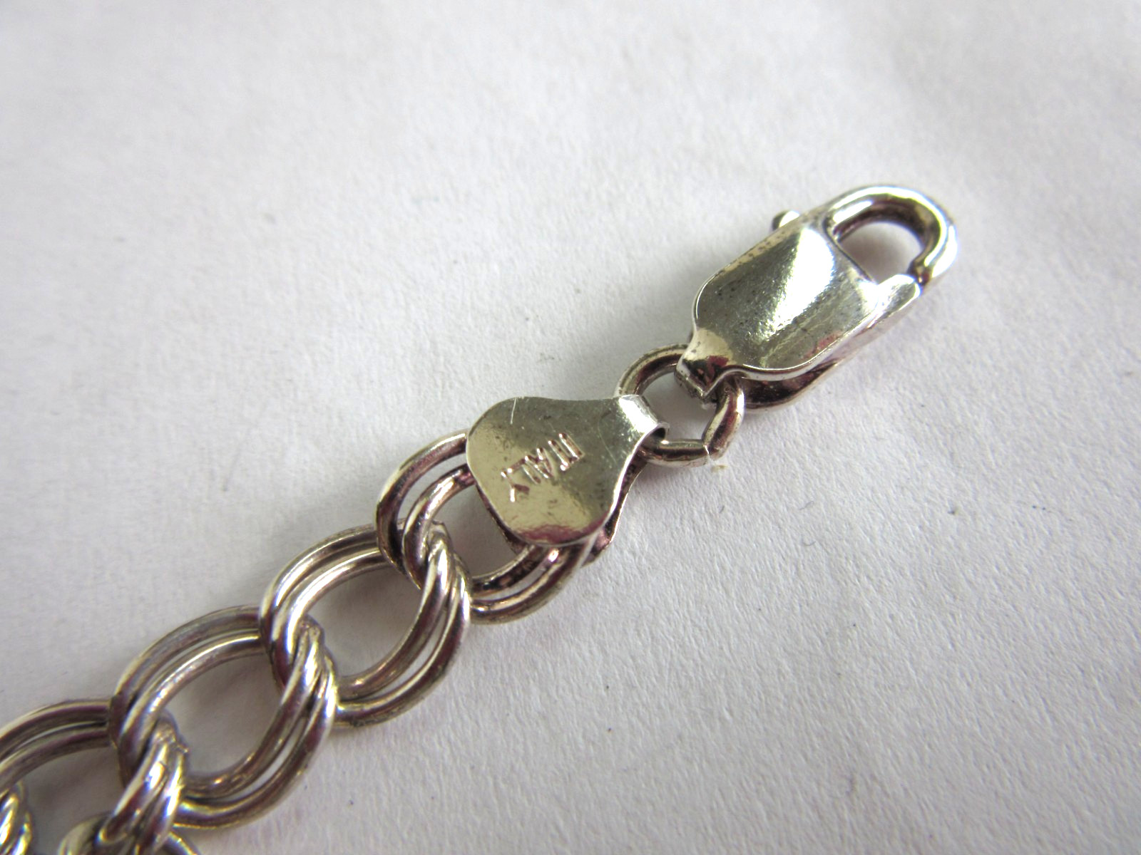 Vintage 925 Italy double link charm bracelet with 3 charms, 17.6 rms 18″ long