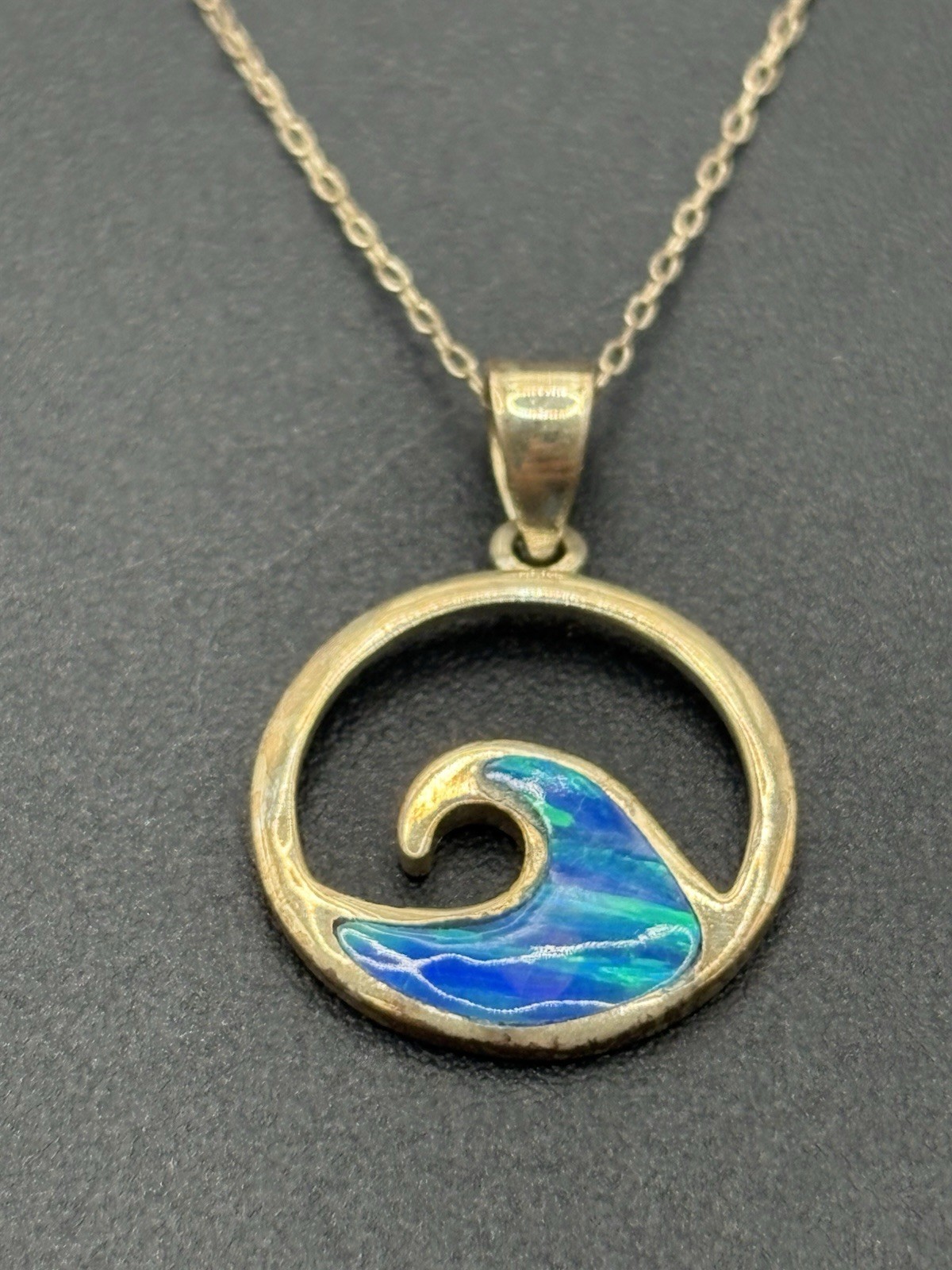 Vintage 18″ Sterling Silver Blue Opal Wave Pendant Necklace E5