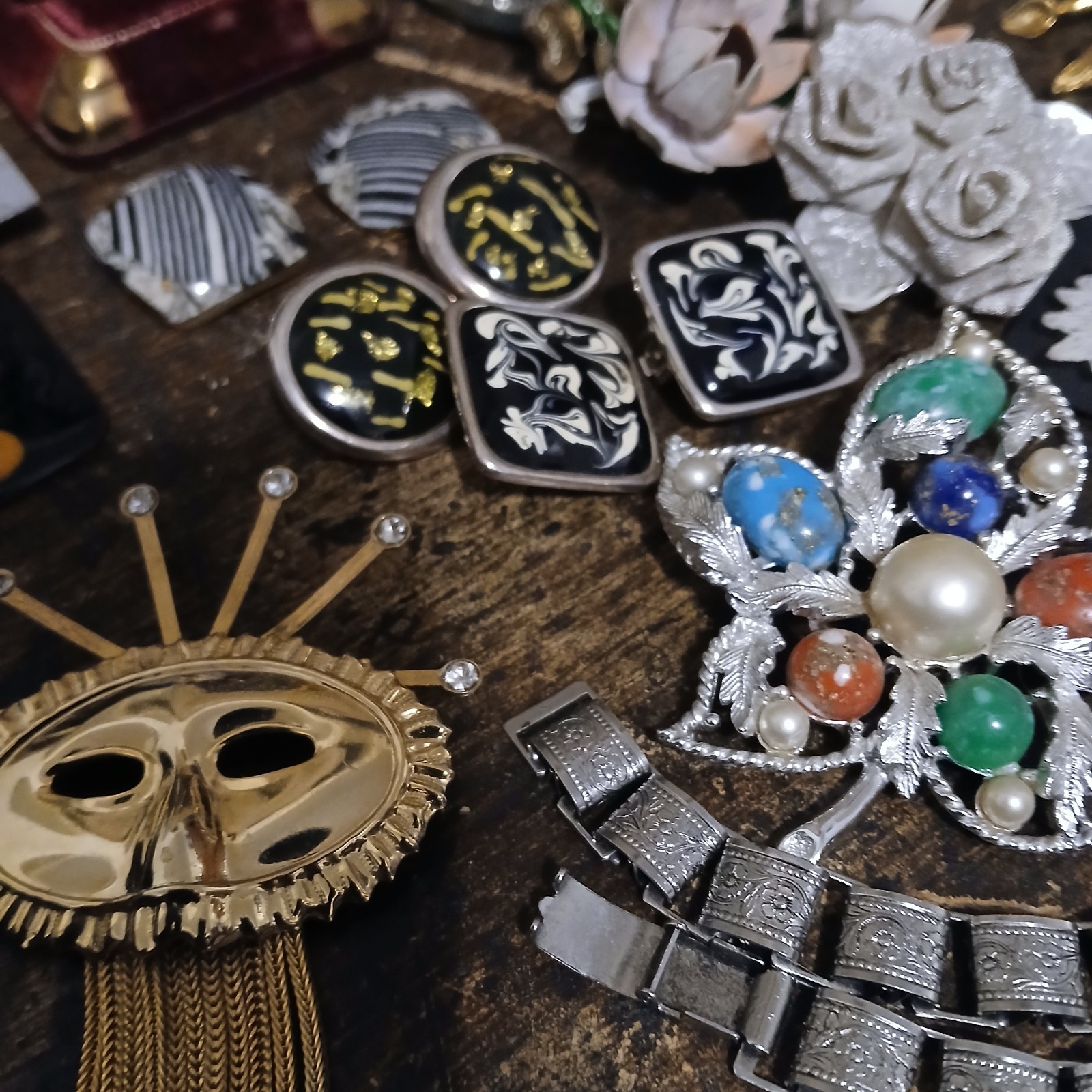 Vintage Costume Jewelry Lot 60s 70s 80s Over 85 Pieces