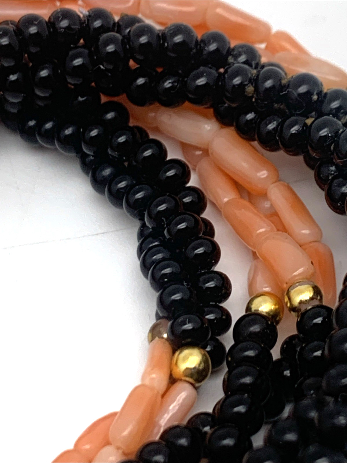Vintage Twisted 3 Strand Coral & Onyx Beaded 30″ Necklace