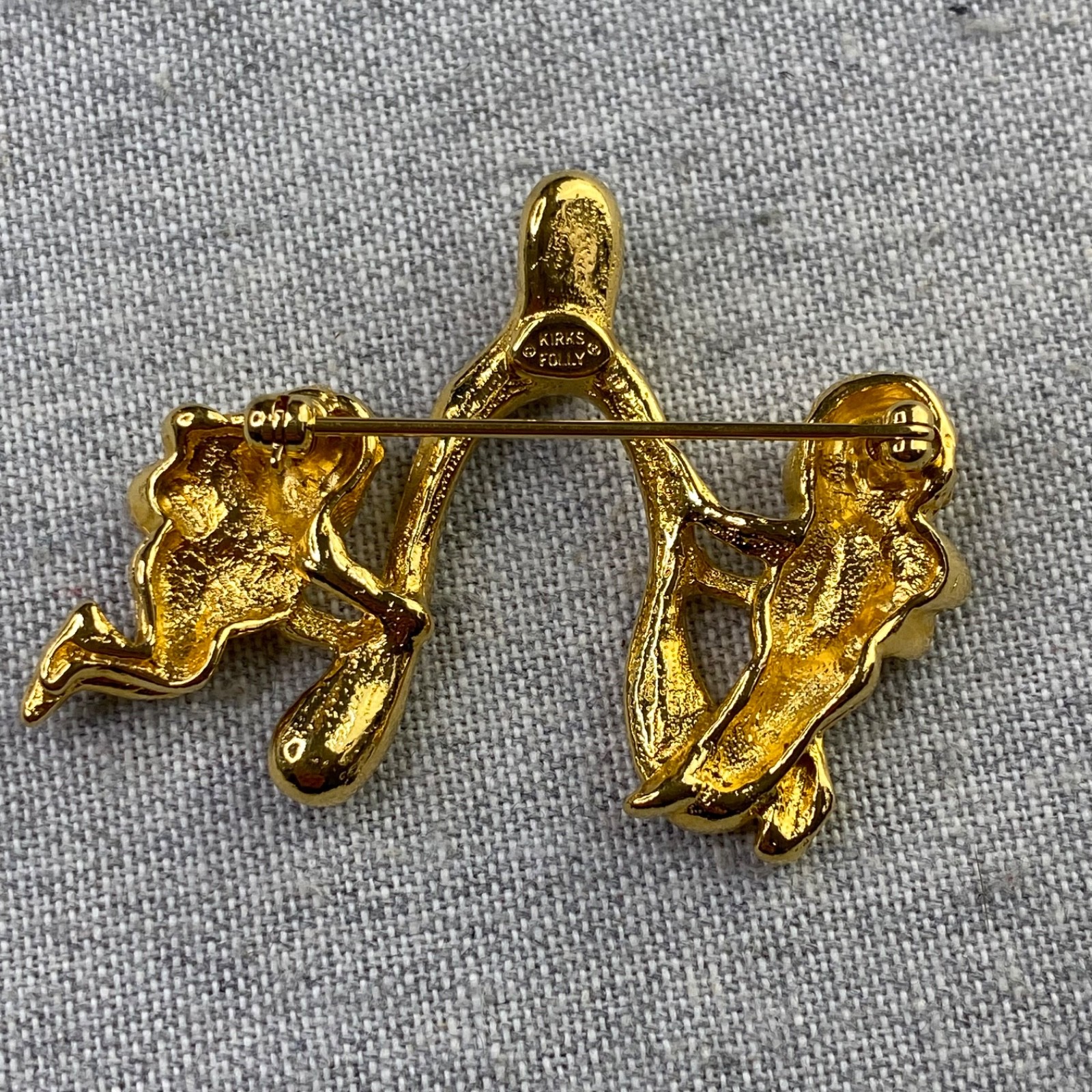 Sparkling Kirk’s Folly Signed Gold Tone Angel Cherub Wishbone Brooch Pin