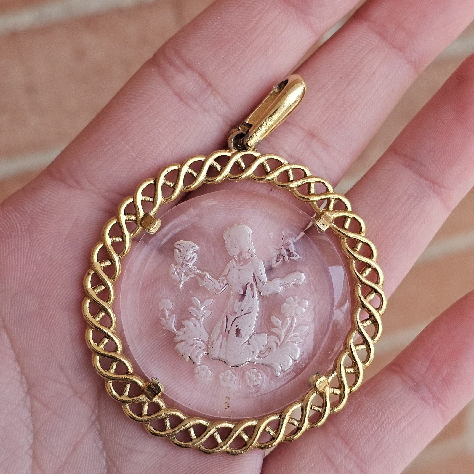 Vtg CROWN TRIFARI Carved Glass Intaglio Cameo Pendant Only Girl Flowers READ