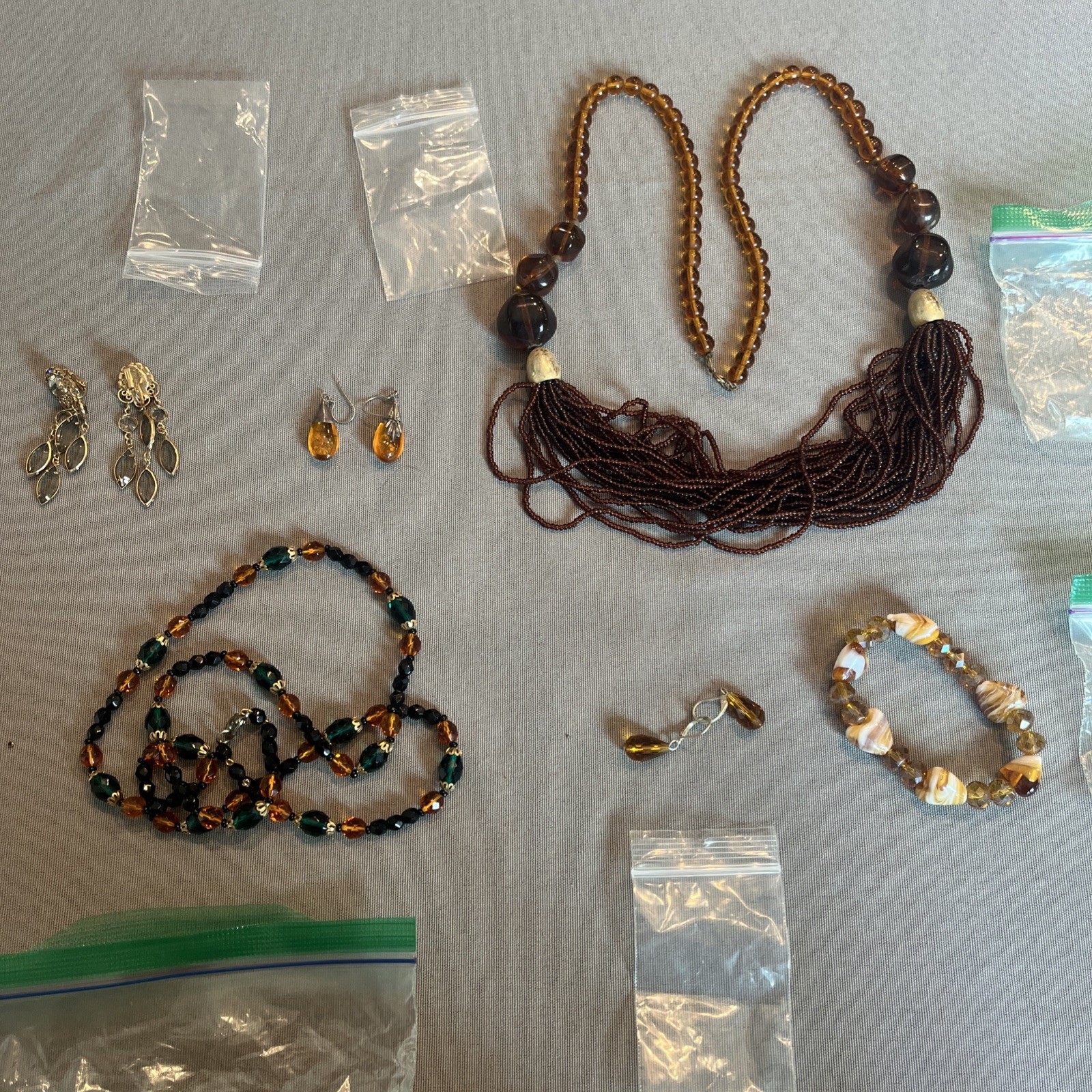 Vintage Costume Jewelry Beaded Necklace Brown