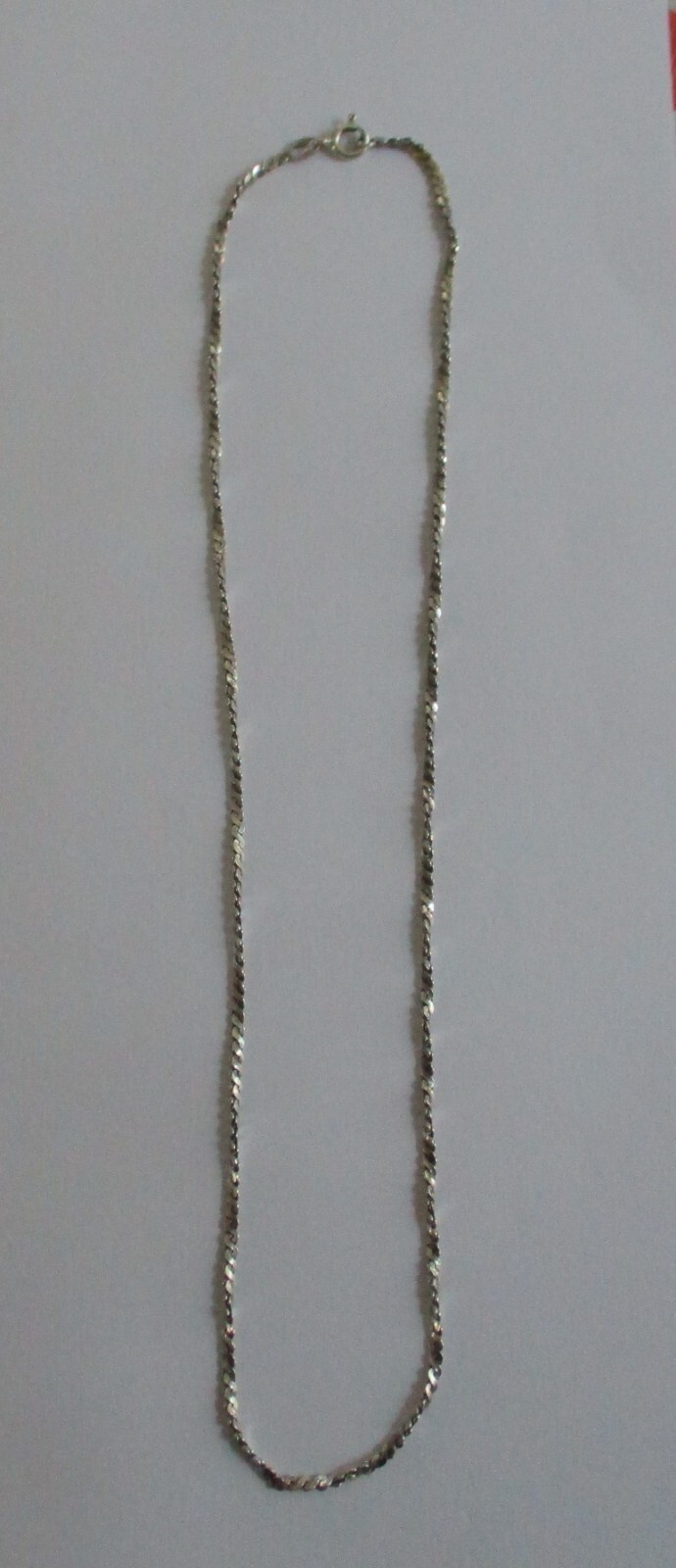 Vintage Lightweight Sterling Silver 925 Serpentine Chain Necklace 17 1/2″ Italy
