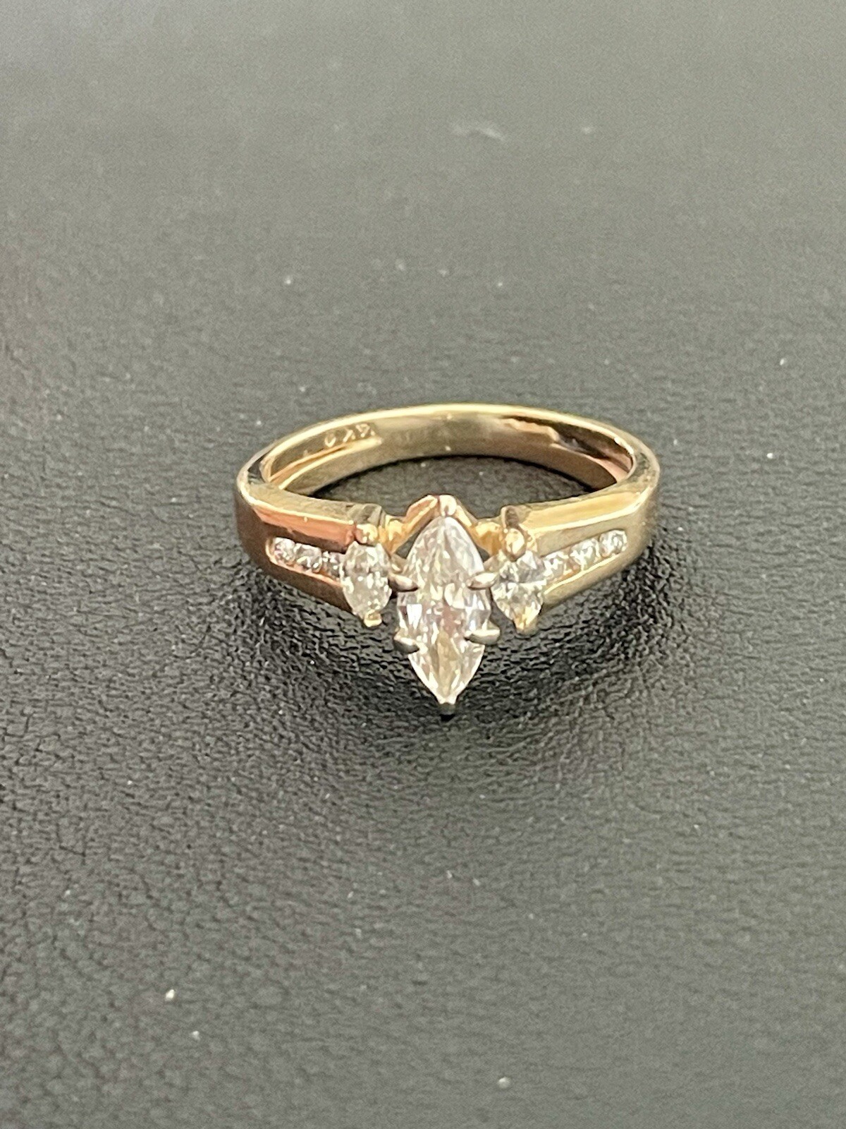 14KY 0.65CTW Center Diamond 0.35CTW Diamond Ring SIze 6 (I9)