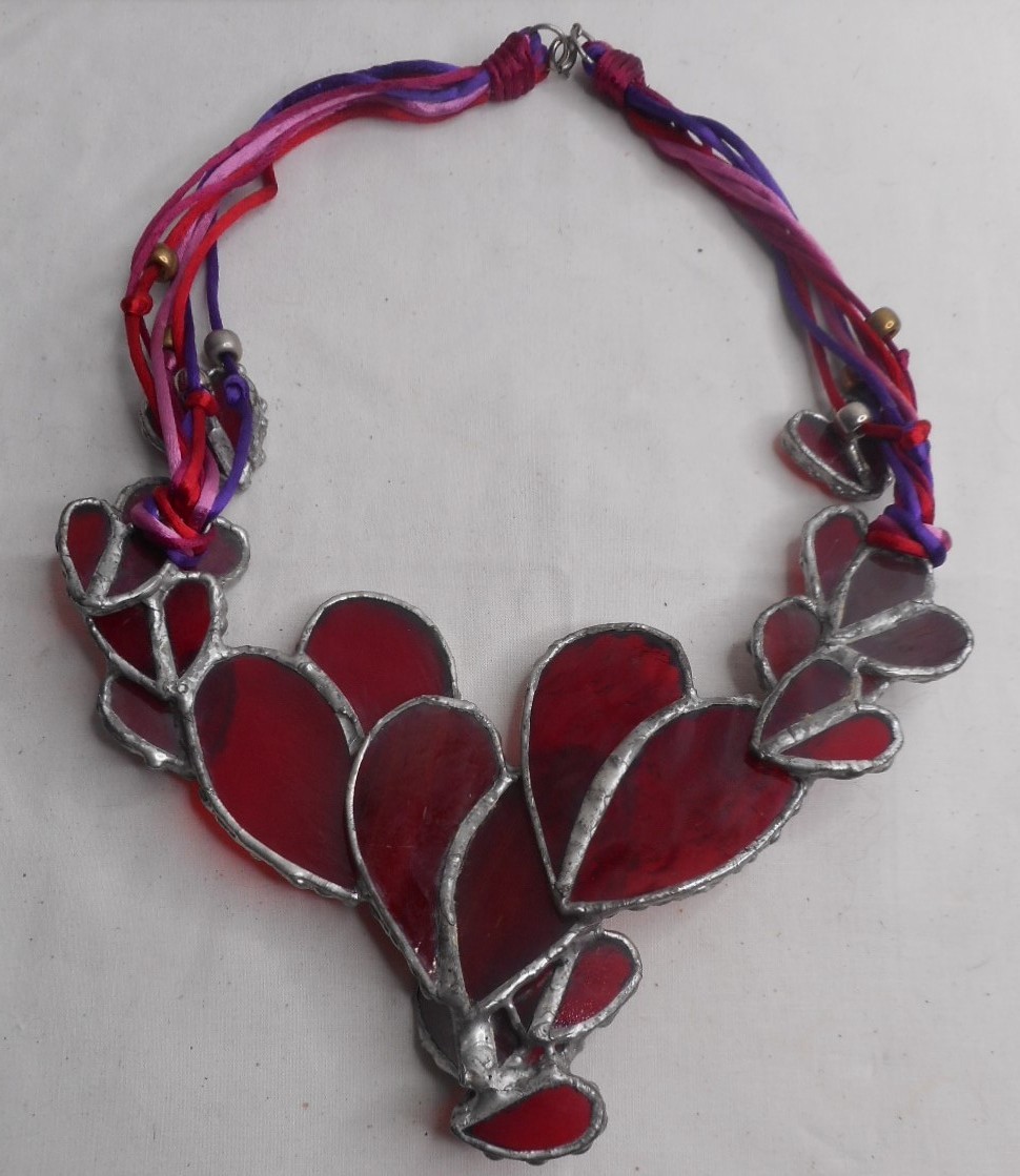 Vintage Victorian Stain Glass Gaudy Valentine Hearts Necklace 8″ W x 5.5″H x 14″
