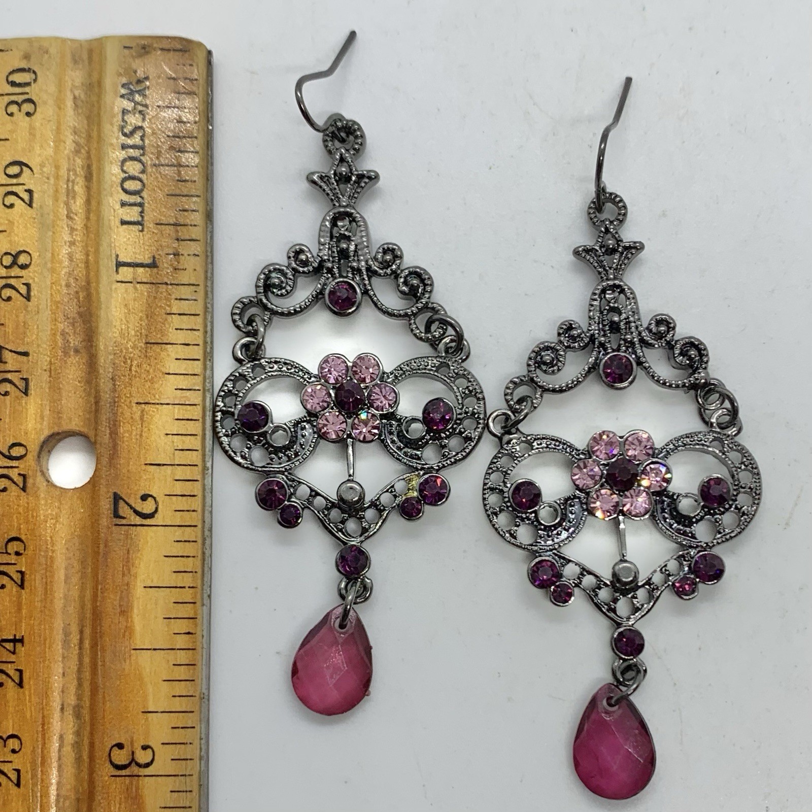 Vtg Art Deco Style Pink Purple Rhinestone Gunmetal Chandelier Earrings Hook
