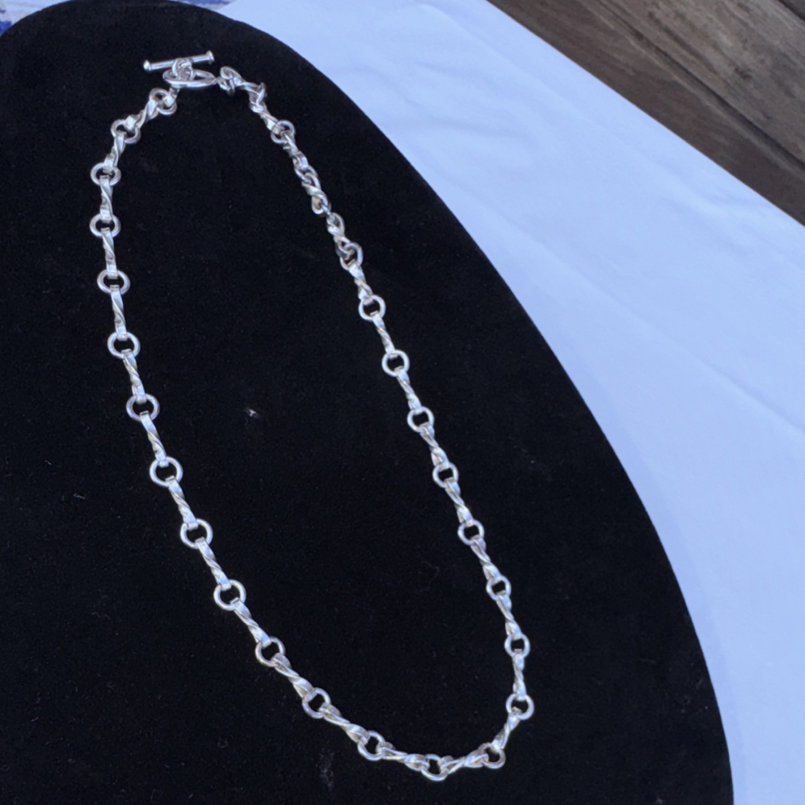 Sterling Silver Tone Oval Link Chain 18”Necklace with Toggle Closure