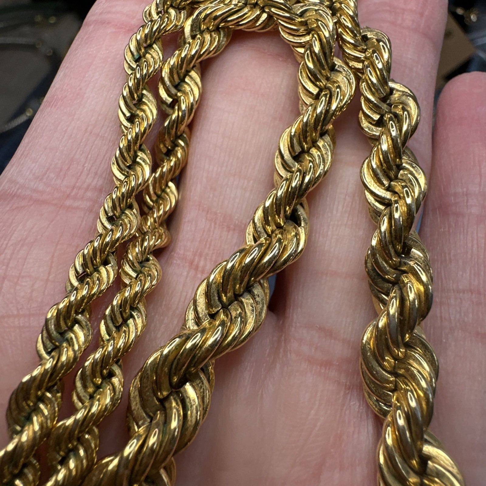 Graduated Rope Necklace Monet Gold Vintage 18in Hearty Work Play Casual Business