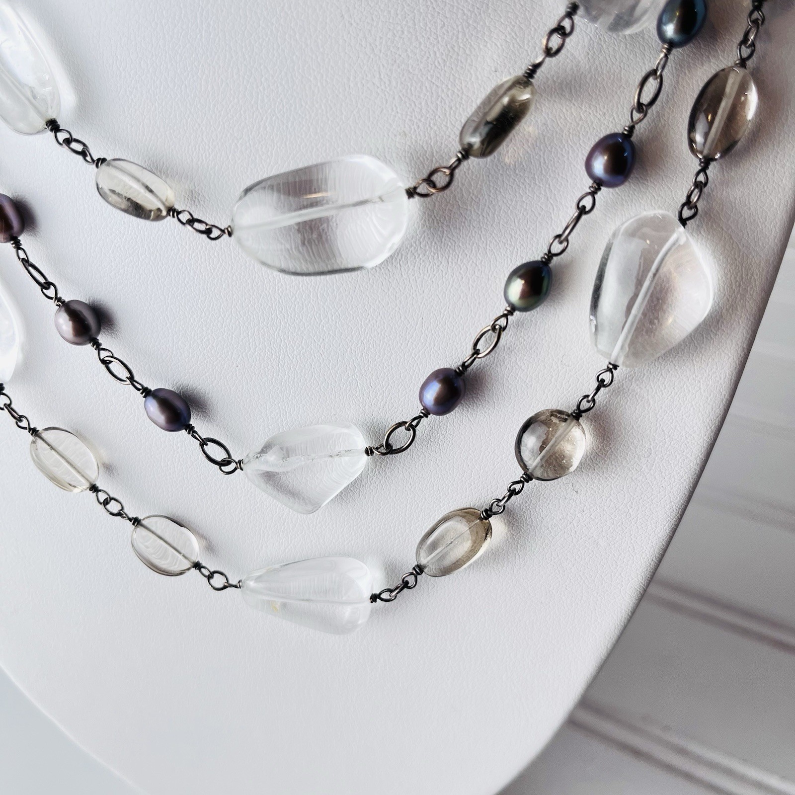 Vtg Rock Crystal & Peacock Pearl 3-Strand Necklace – 15” – Draped -Toggle Clasp