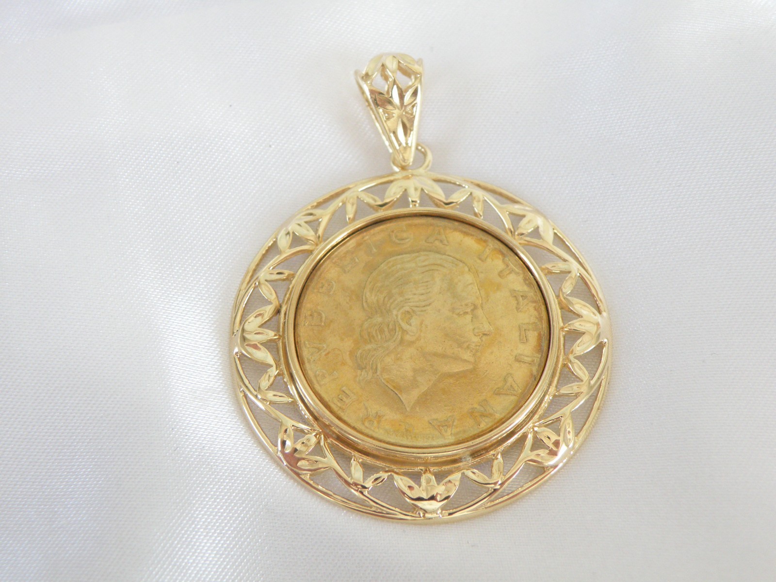 Large Itaor Italy Sterling Silver 925 Gold Vermeil Lire Italian Coin Pendant