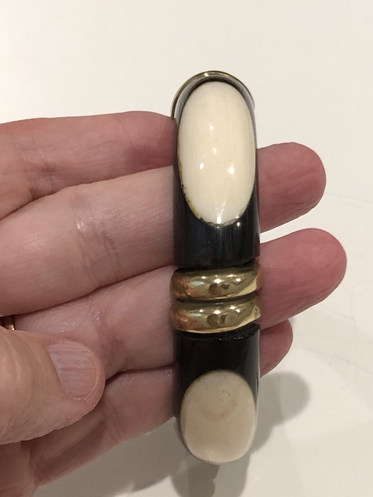 Vintage Bracelet Wood And Lucite And Brass 2.5 In By 1/2 In Estate Jewelry